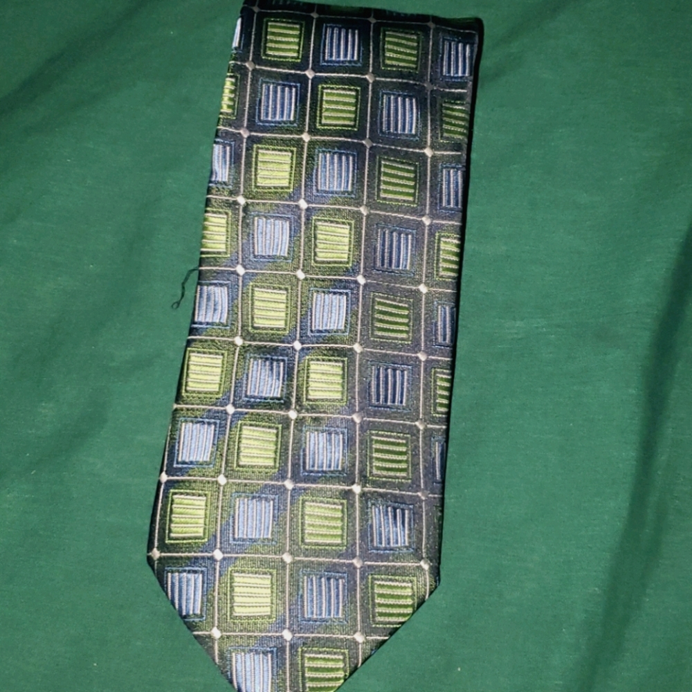 Renzo Tie, Pure Silk, Hand Made,NWOT